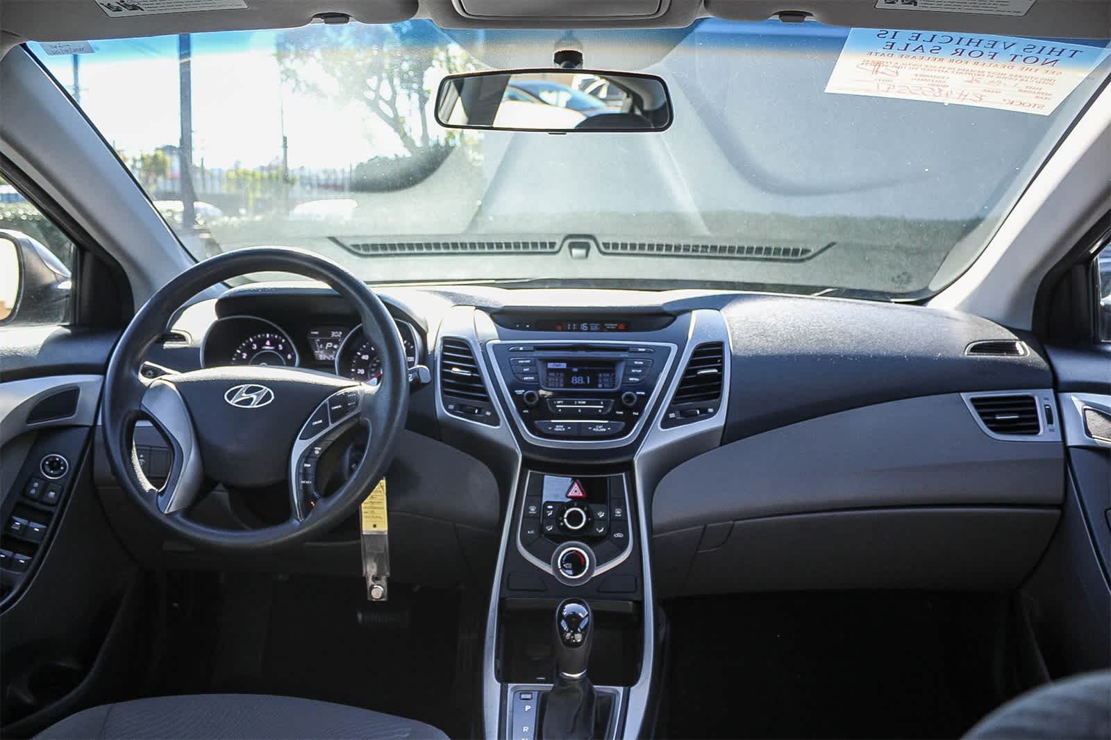 Thumbnail: 2014 Hyundai Elantra - 16