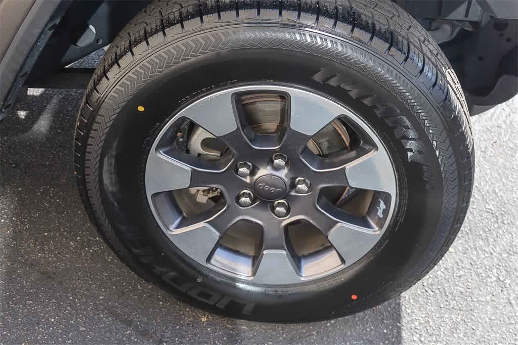 Thumbnail: 2018 Jeep Wrangler - 11