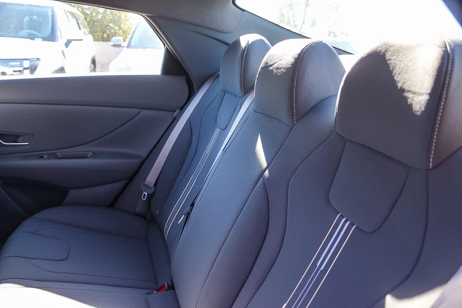 Thumbnail: 2026 Hyundai Elantra - 26