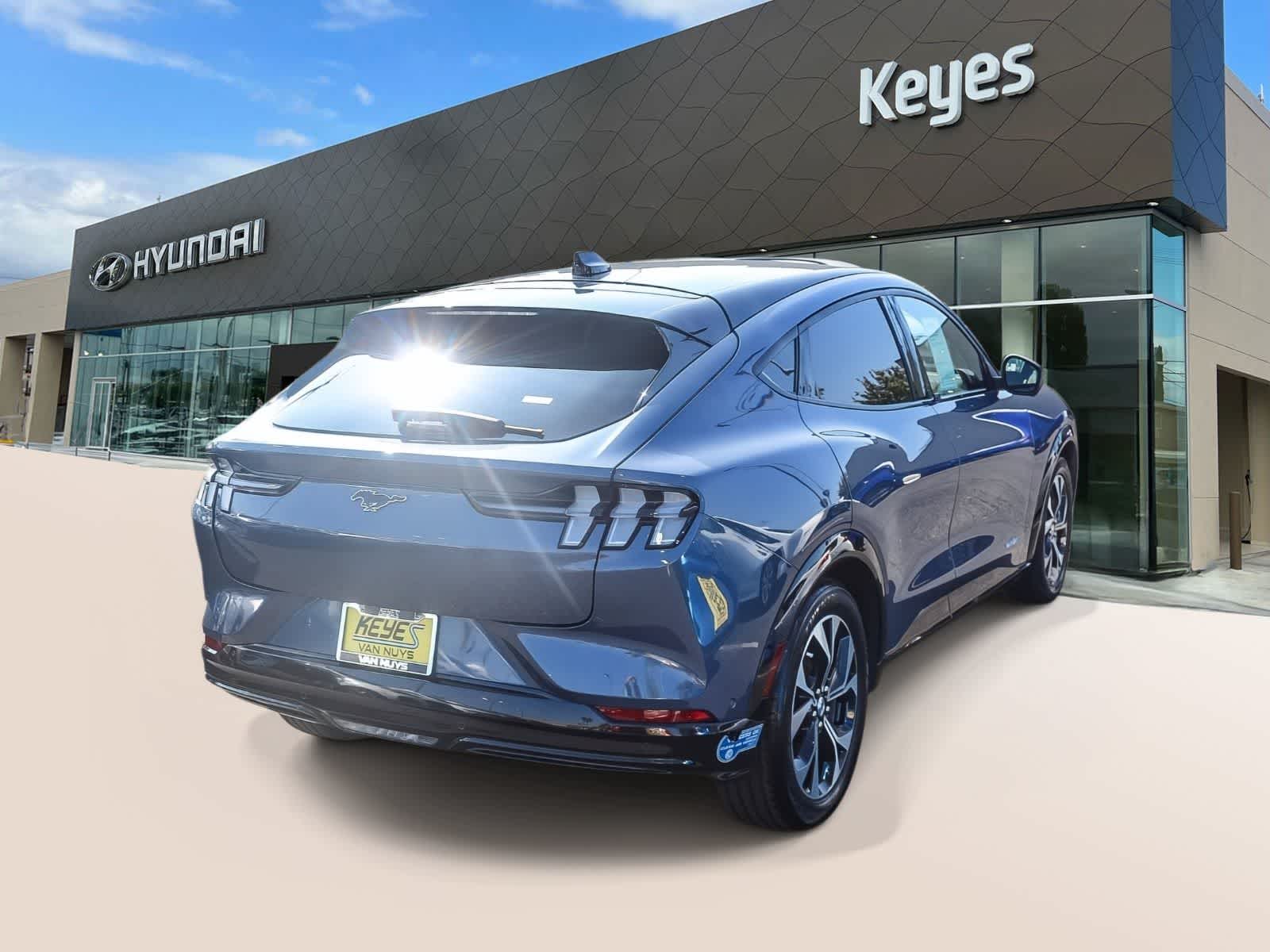 Thumbnail: 2021 Ford Mustang Mach-E - 4