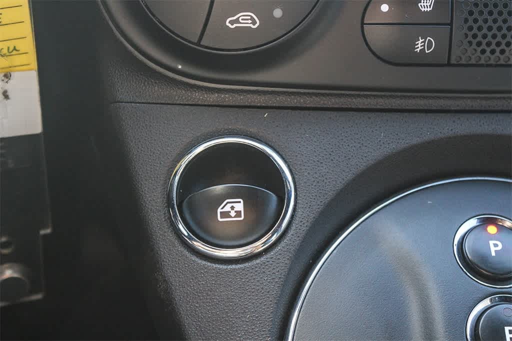 Thumbnail: 2019 Fiat 500e - 27