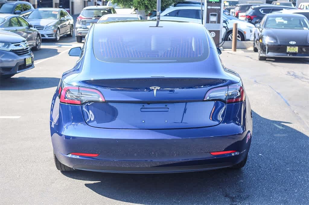 Thumbnail: 2018 Tesla Model 3 - 5
