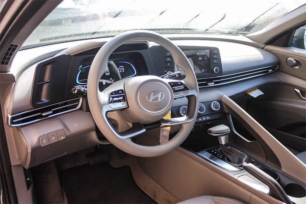 Thumbnail: 2026 Hyundai Elantra - 19