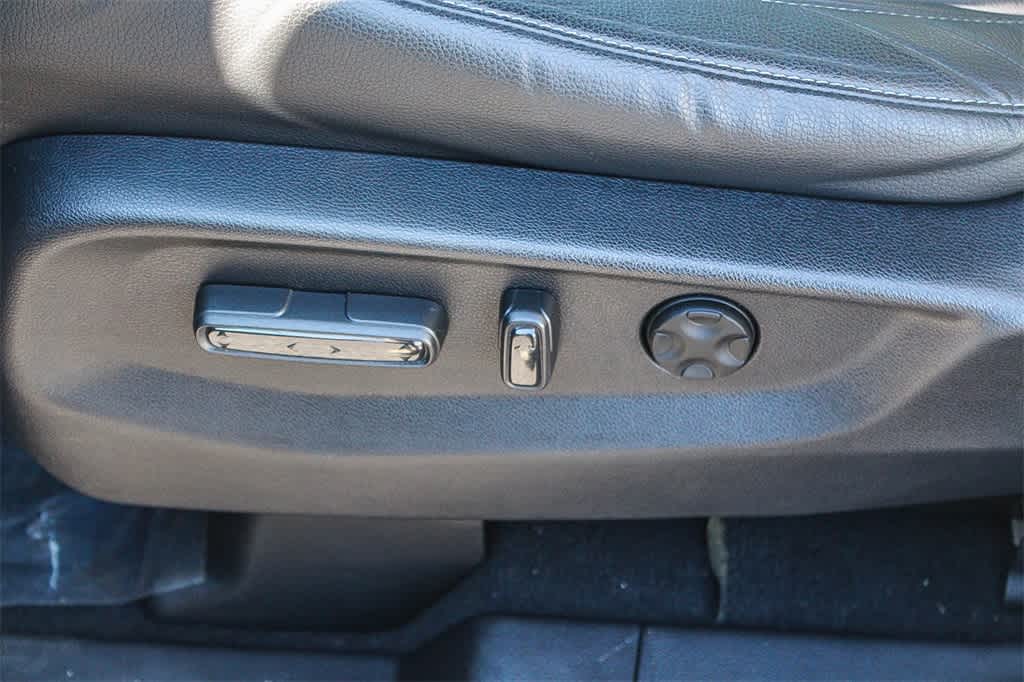 Thumbnail: 2022 Honda Odyssey - 28