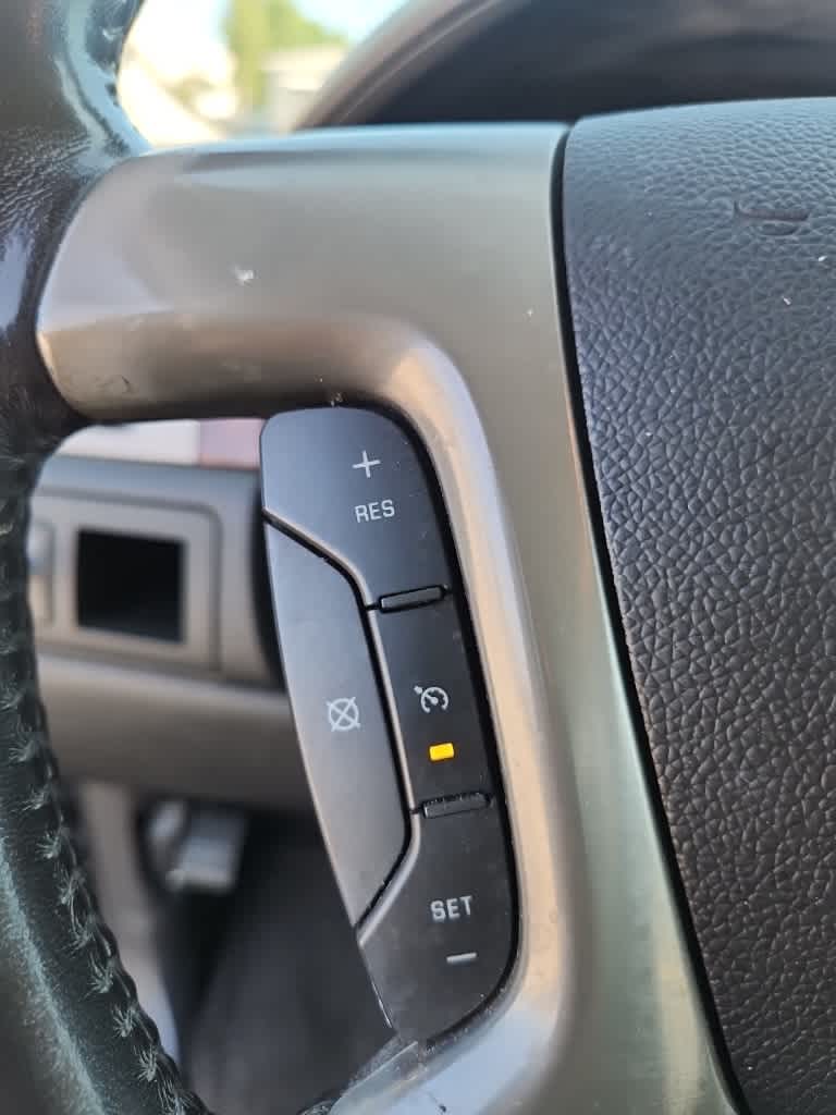 Thumbnail: 2012 GMC Yukon - 23