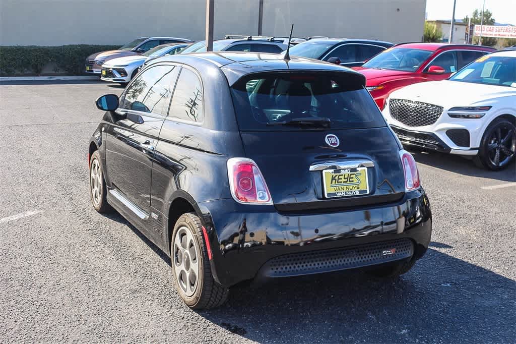 Thumbnail: 2019 Fiat 500e - 6