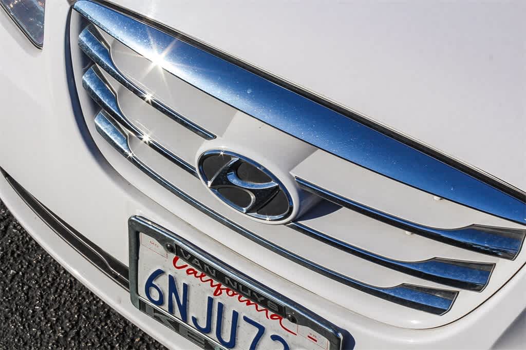 2010 Hyundai Elantra  -
                  Van Nuys, CA