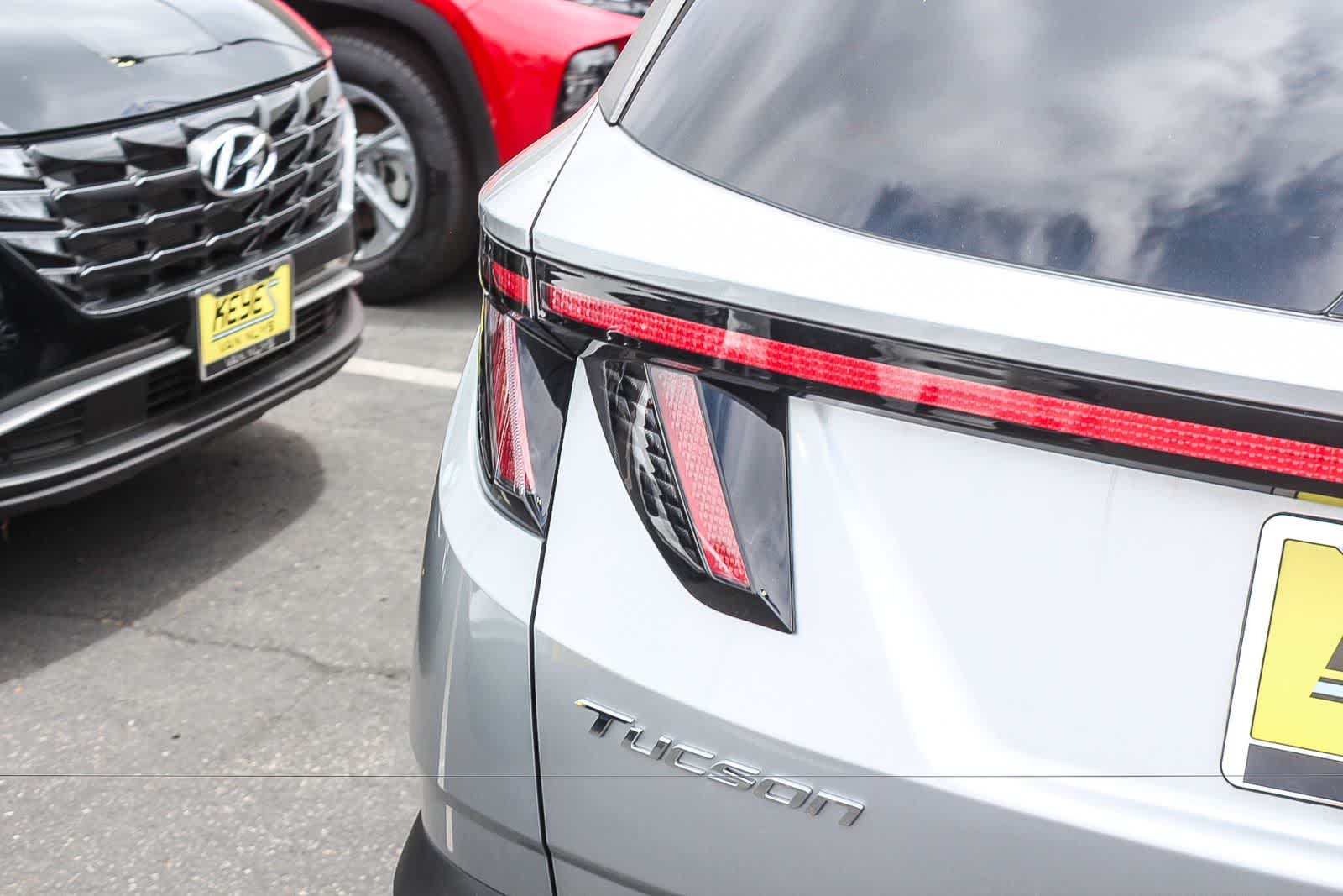 Thumbnail: 2023 Hyundai Tucson - 7