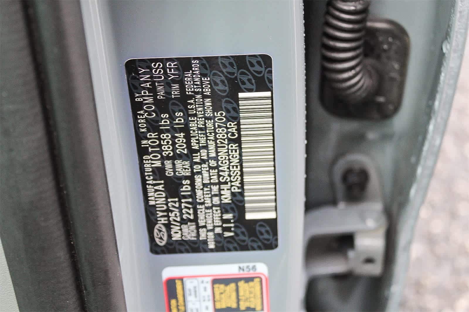 Thumbnail: 2022 Hyundai Elantra - 39