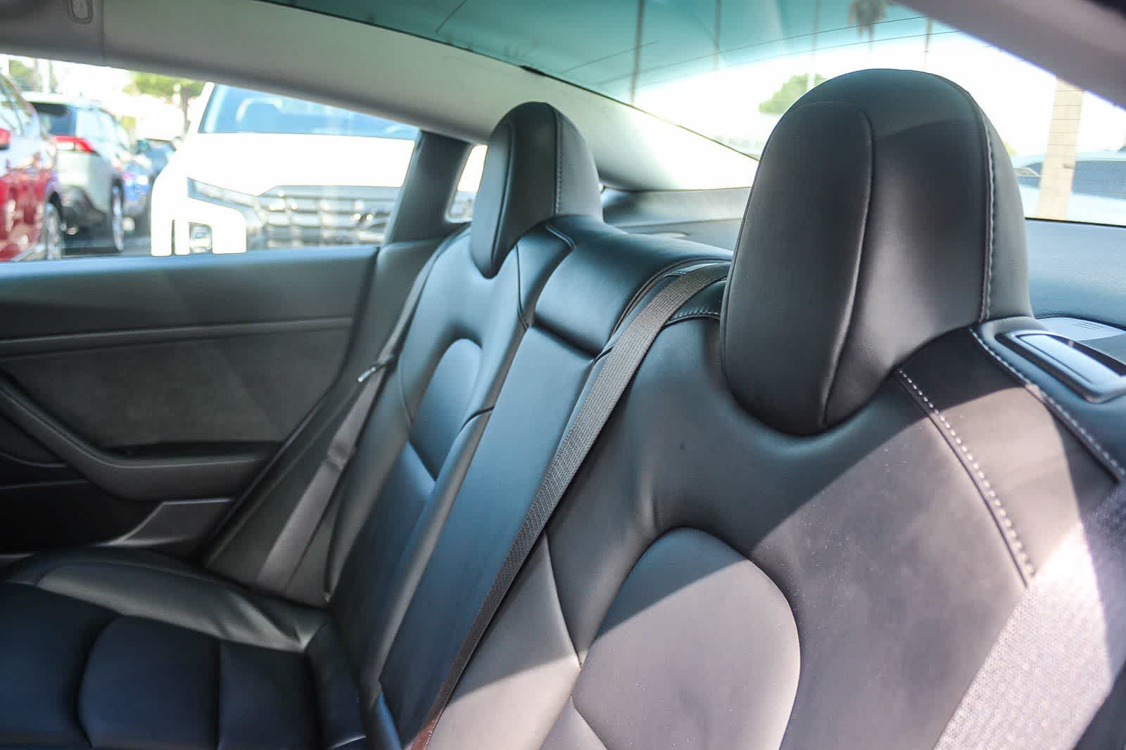 Thumbnail: 2020 Tesla Model 3 - 23