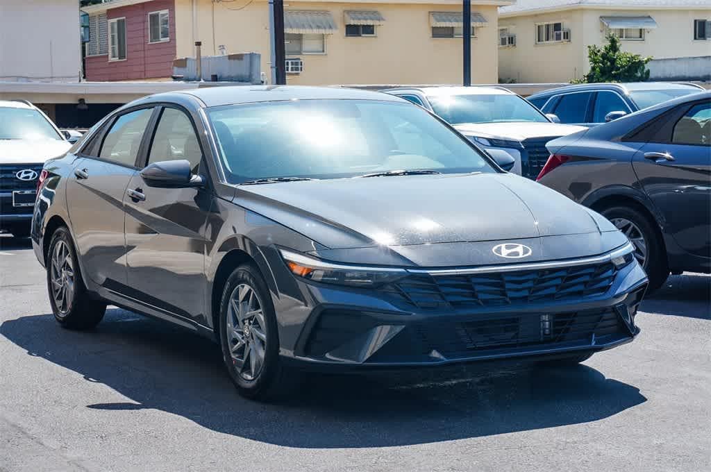 Thumbnail: 2025 Hyundai Elantra - 5