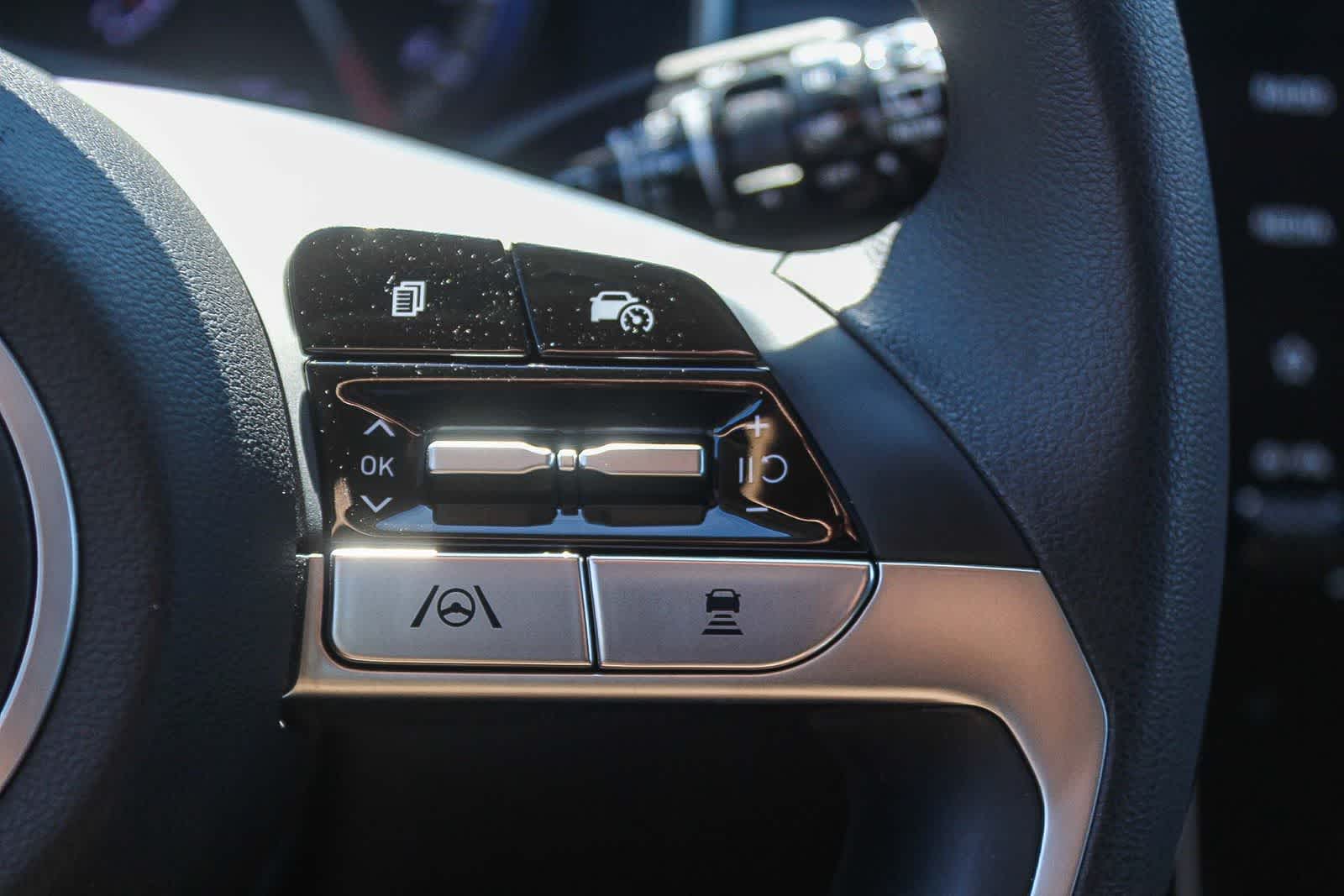 Thumbnail: 2023 Hyundai Tucson - 33