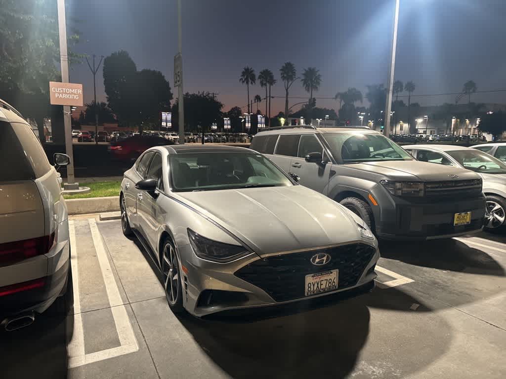 Thumbnail: 2021 Hyundai Sonata - 9