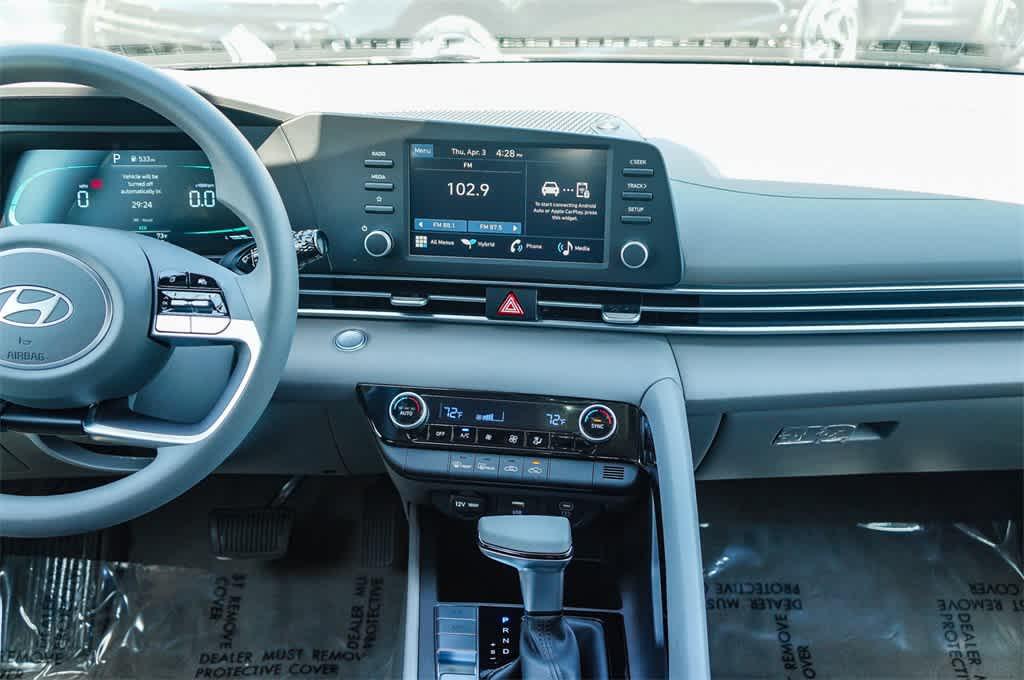 Thumbnail: 2025 Hyundai Elantra - 13