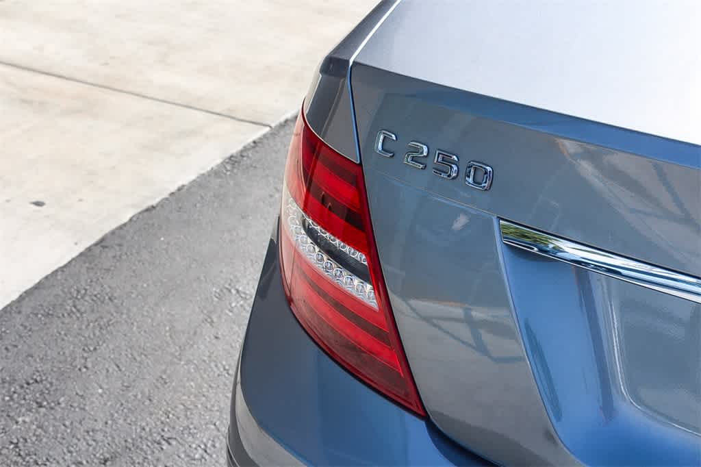 Thumbnail: 2013 Mercedes-Benz C-Class - 7