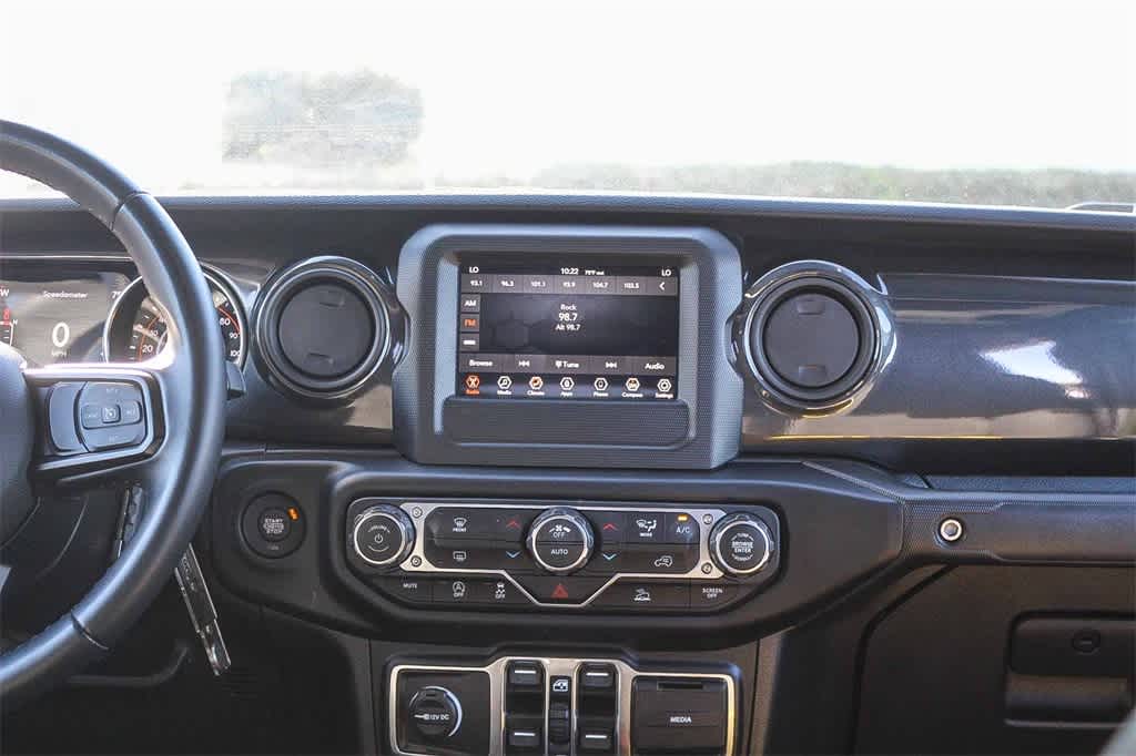 Thumbnail: 2022 Jeep Gladiator - 13