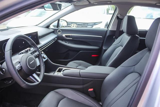 2025 Hyundai Sonata Limited 19