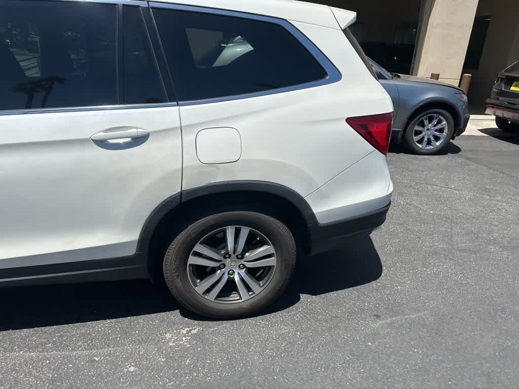Thumbnail: 2018 Honda Pilot - 8