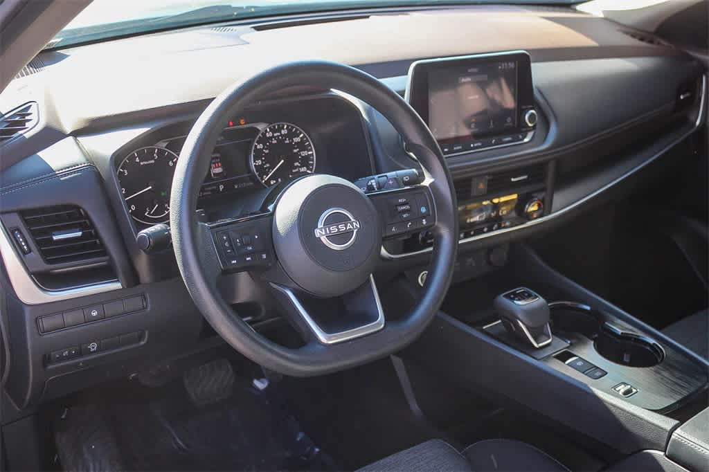 Thumbnail: 2023 Nissan Rogue - 23