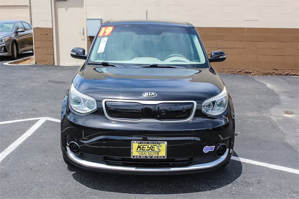 Used 2019 Kia Soul EV with VIN KNDJP3AE7K7038850 for sale in Van Nuys, CA