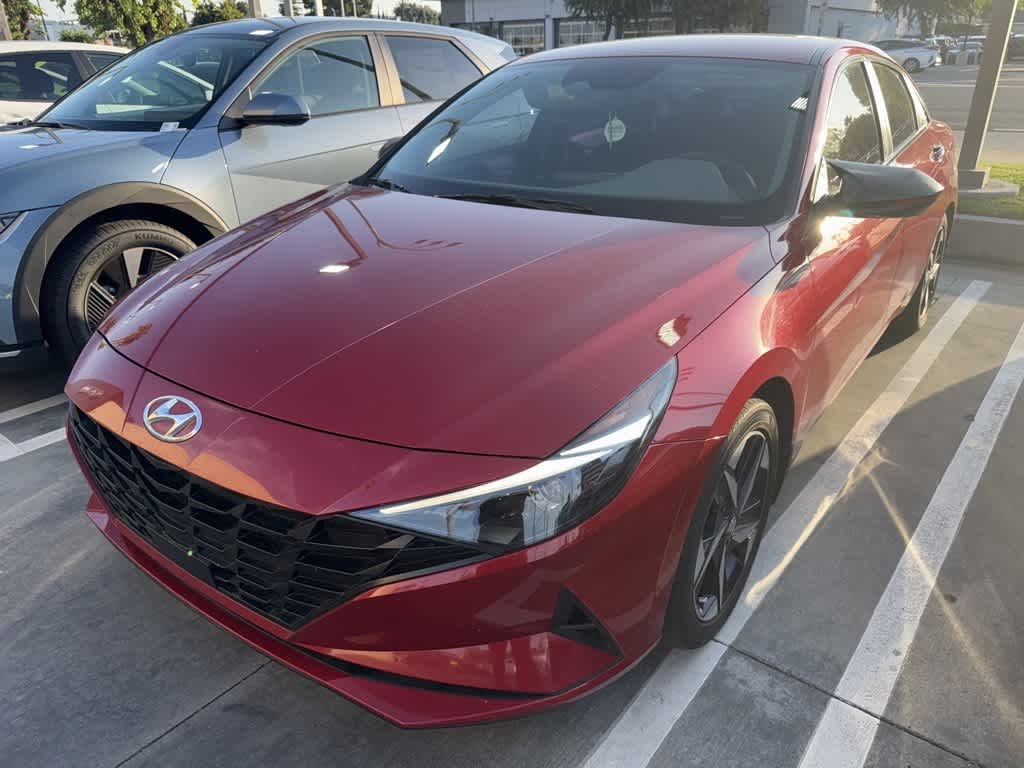 Thumbnail: 2023 Hyundai Elantra - 1
