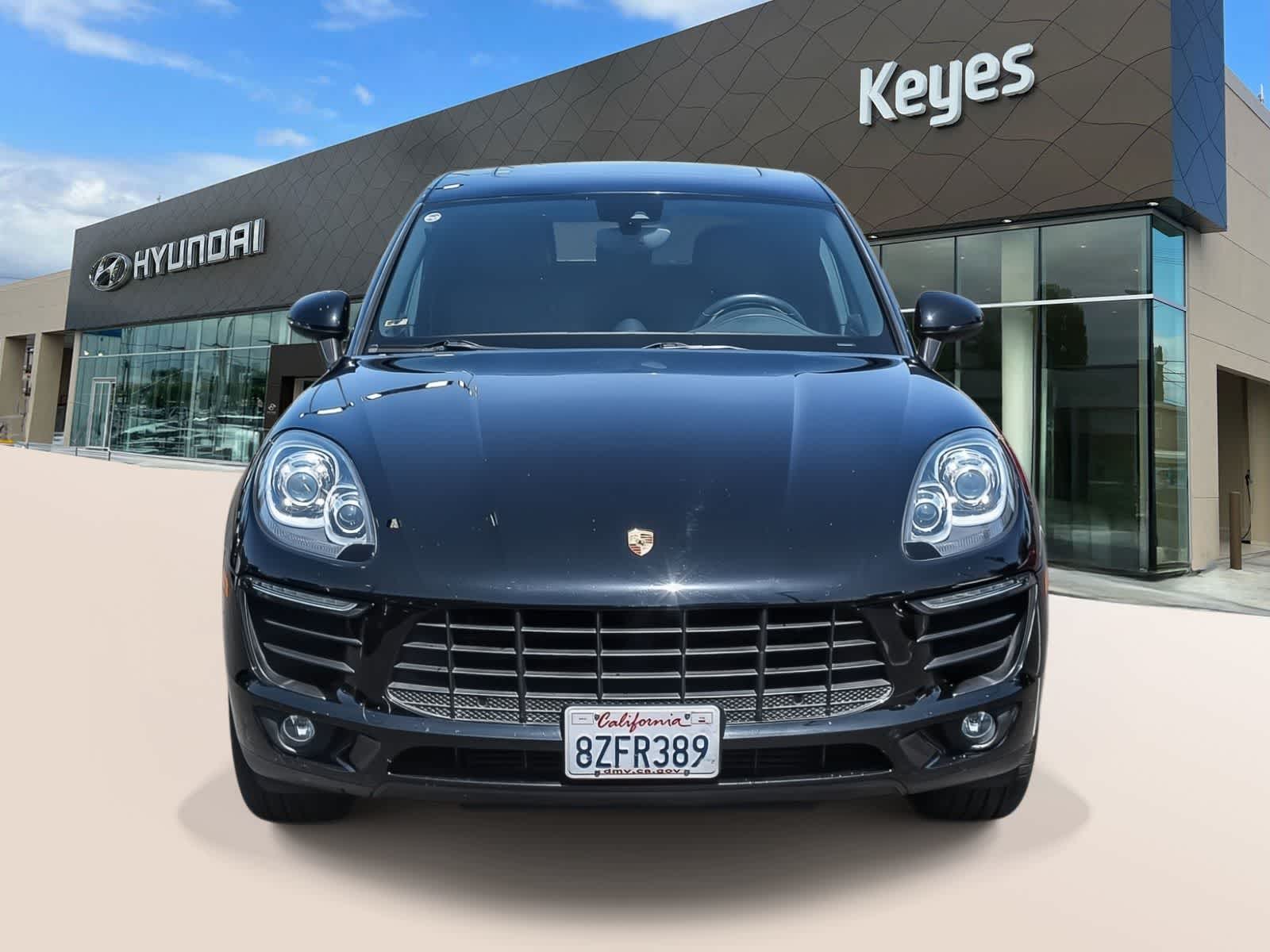 Thumbnail: 2018 Porsche Macan - 2
