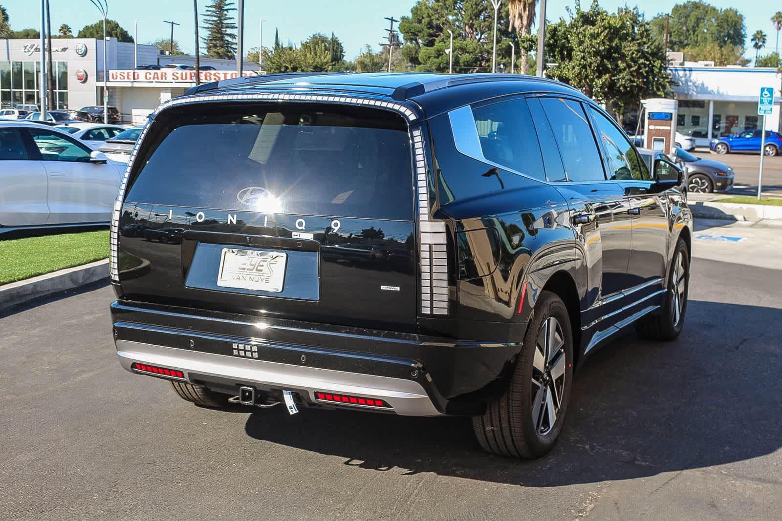 Thumbnail: 2026 Hyundai Ioniq - 4