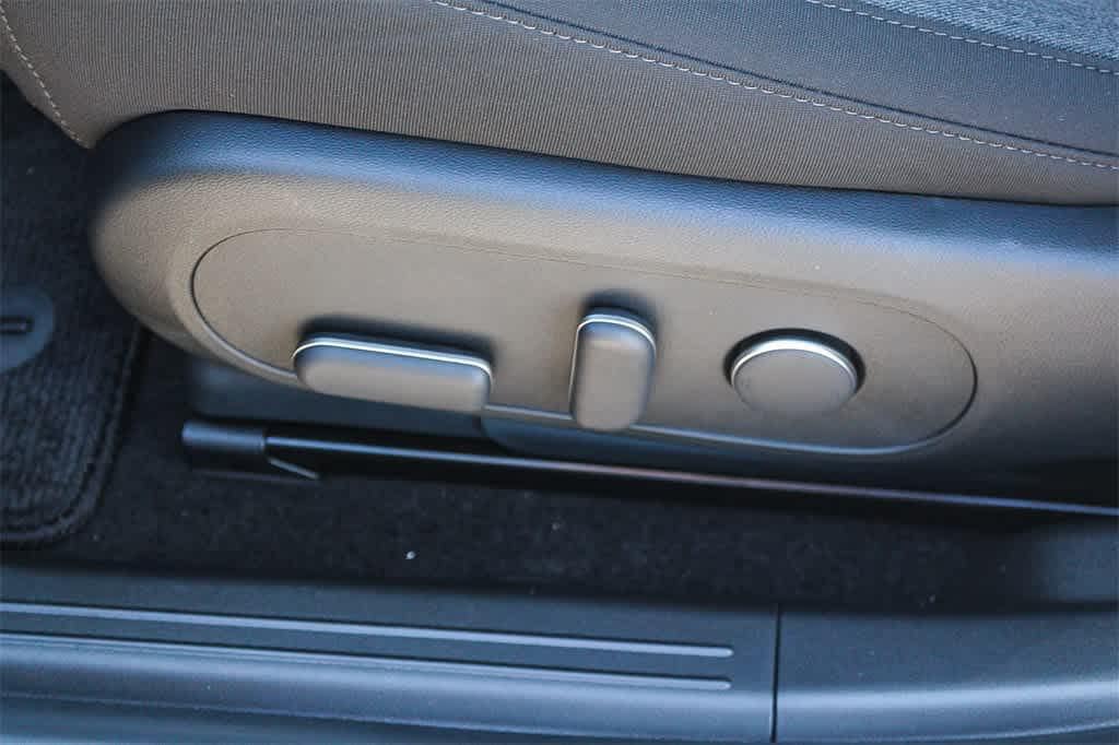 Thumbnail: 2026 Hyundai Ioniq 5 - 28