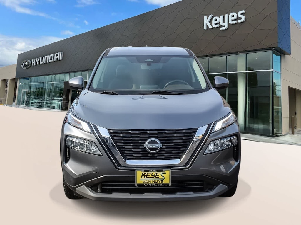 Used 2023 Nissan Rogue SV SUV
