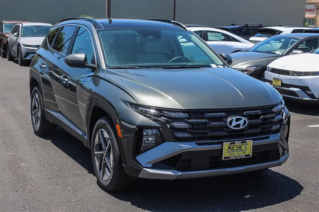 Thumbnail: 2025 Hyundai Tucson - 3