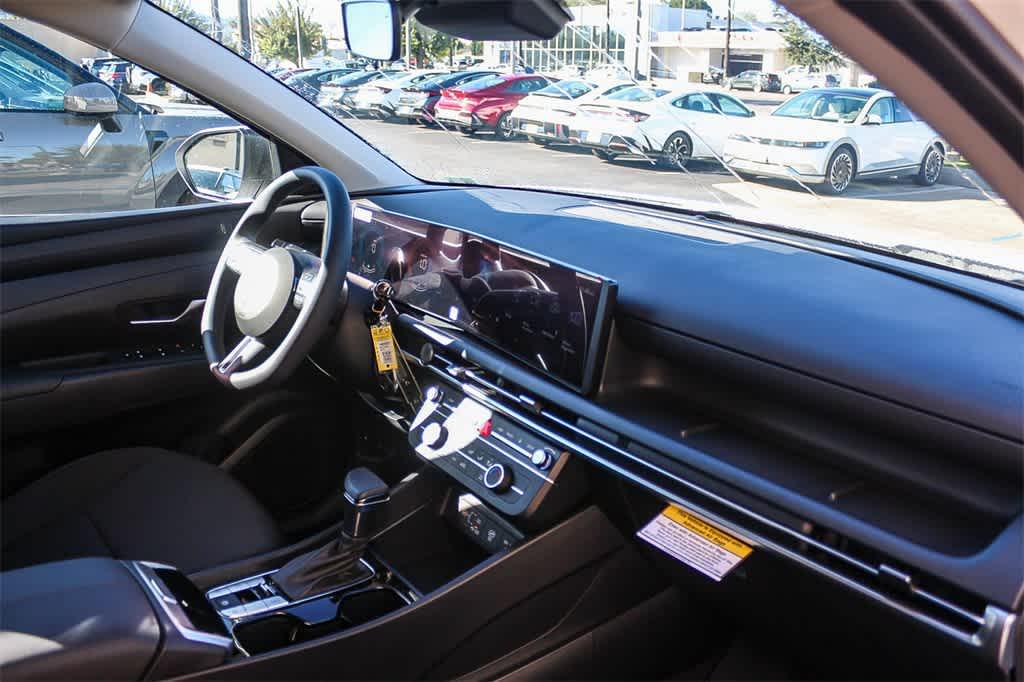 Thumbnail: 2026 Hyundai Tucson - 22