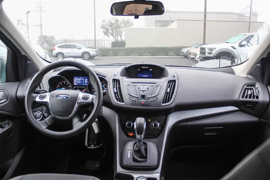 Thumbnail: 2015 Ford Escape - 14