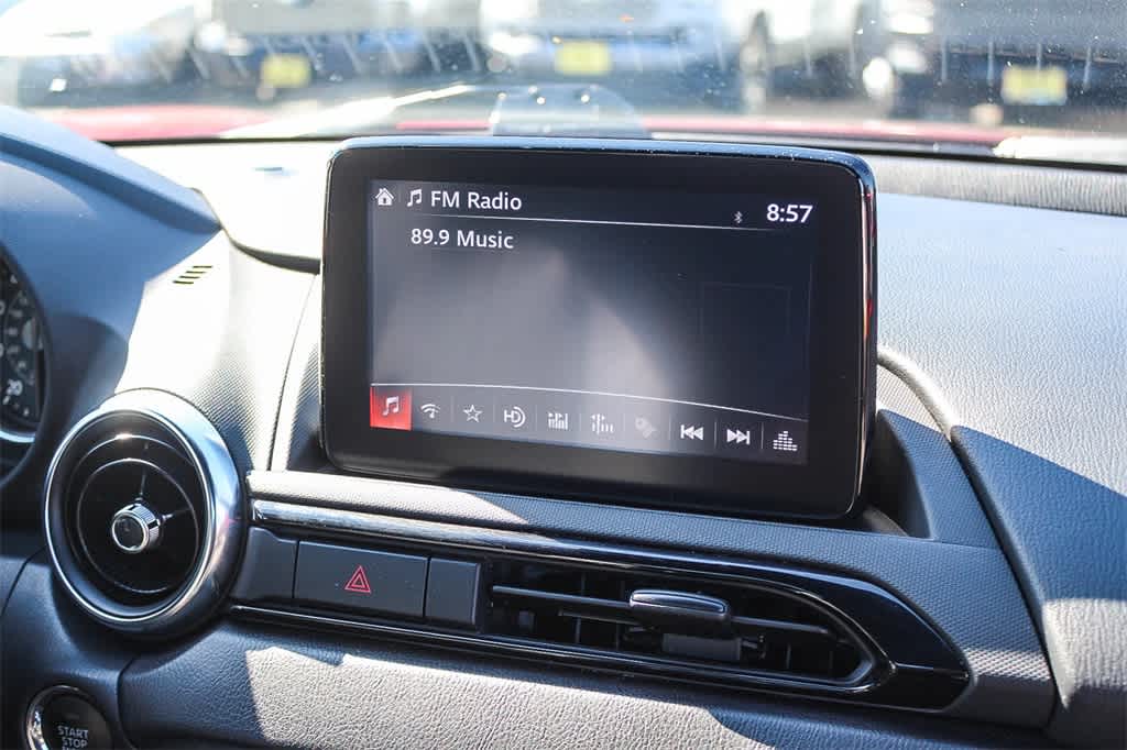 Thumbnail: 2022 Mazda MX-5 Miata - 16