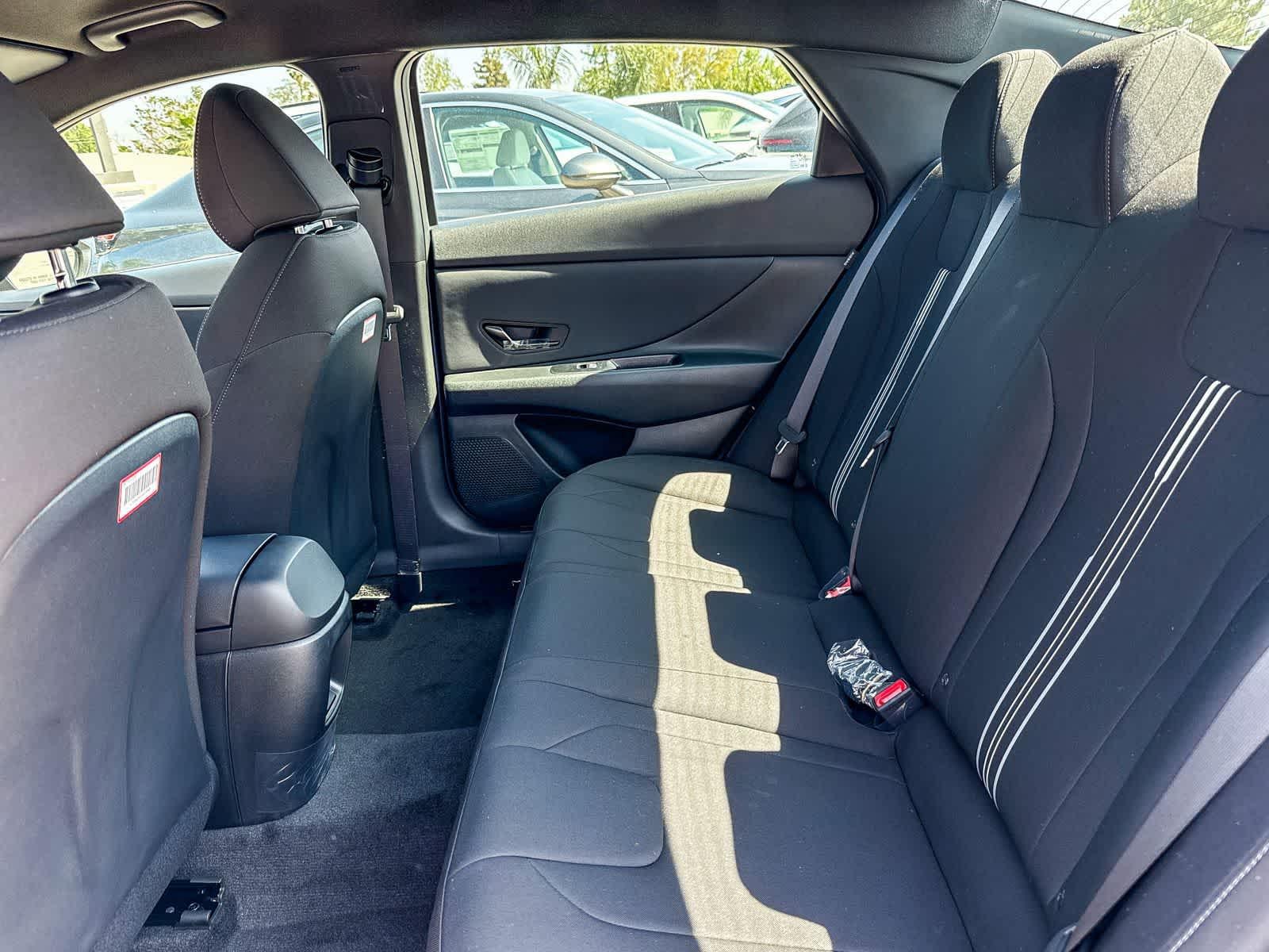 Thumbnail: 2025 Hyundai Elantra - 26