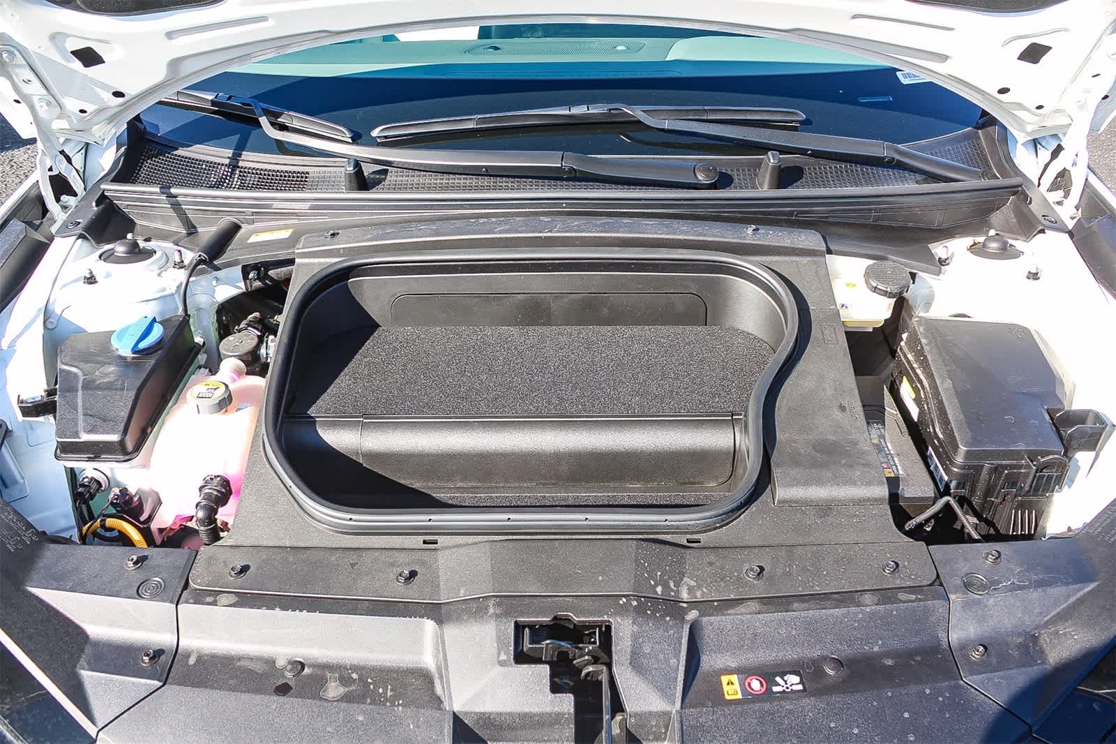 Thumbnail: 2025 Hyundai Ioniq 6 - 36