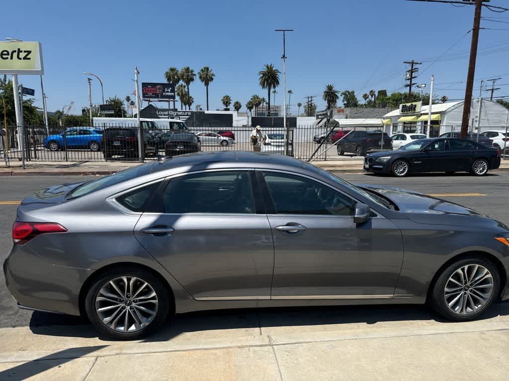 Thumbnail: 2017 Genesis G80 - 18
