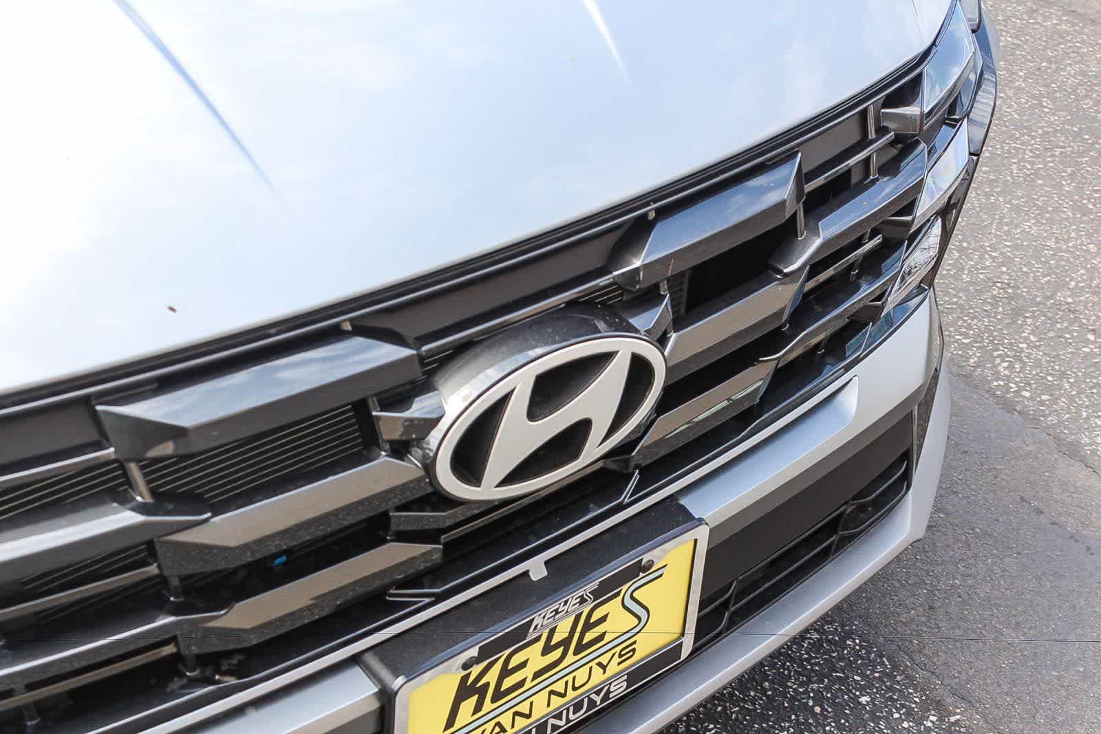 Thumbnail: 2026 Hyundai Tucson - 14