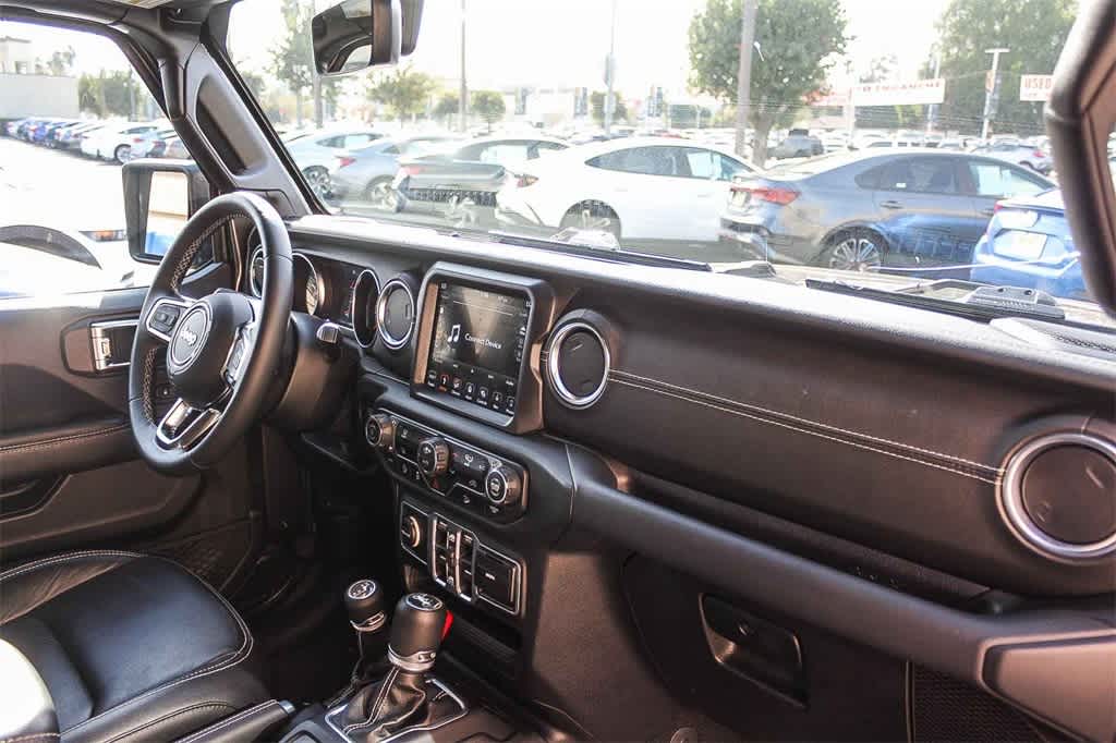 Thumbnail: 2018 Jeep Wrangler - 19