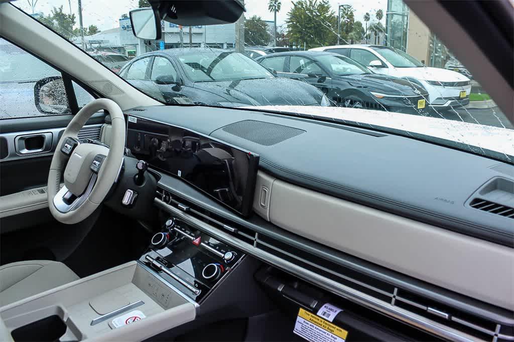 Thumbnail: 2026 Hyundai Santa Fe - 22