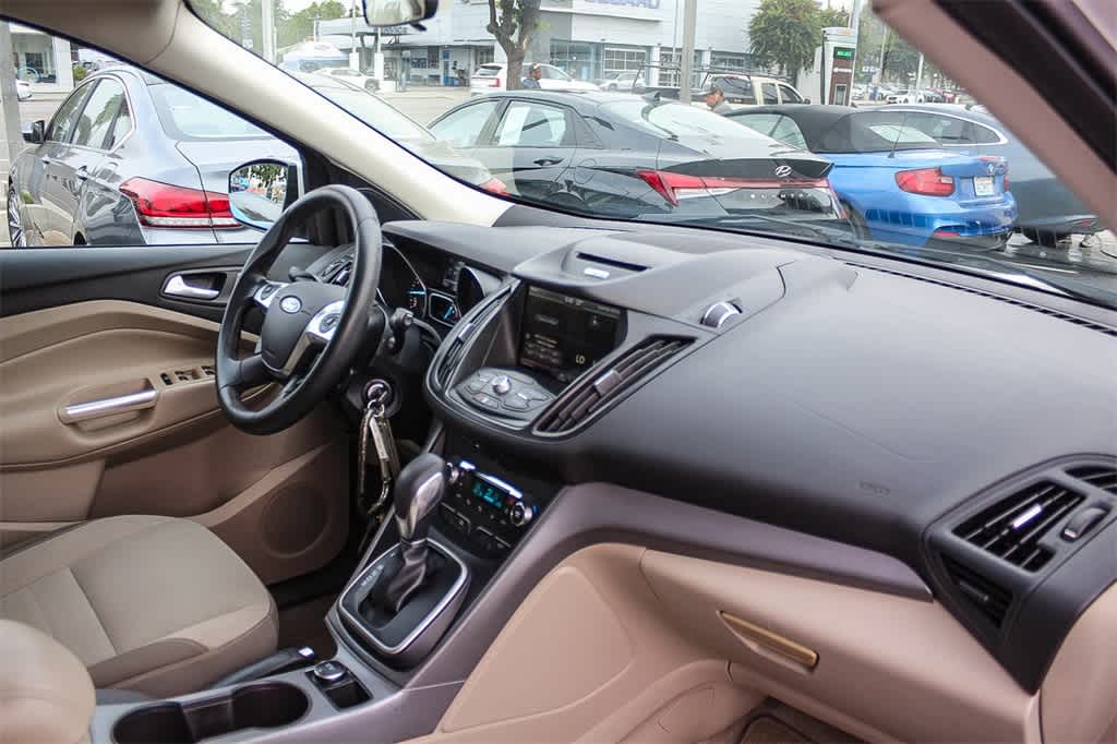 Thumbnail: 2014 Ford Escape - 16