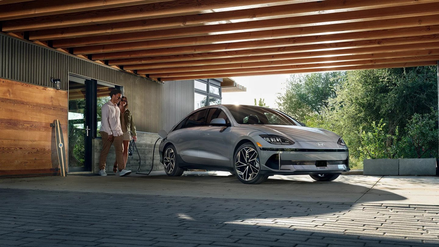 2023 Hyundai IONIQ 6.jpg