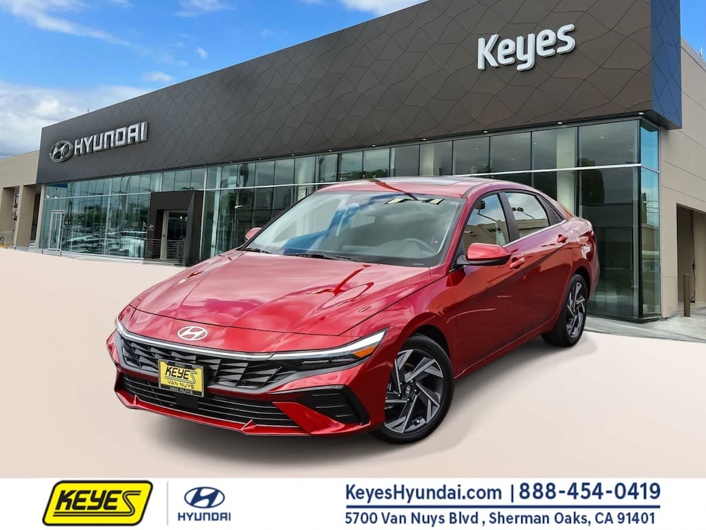Certified 2025 Hyundai Elantra SEL Convenience Sedan