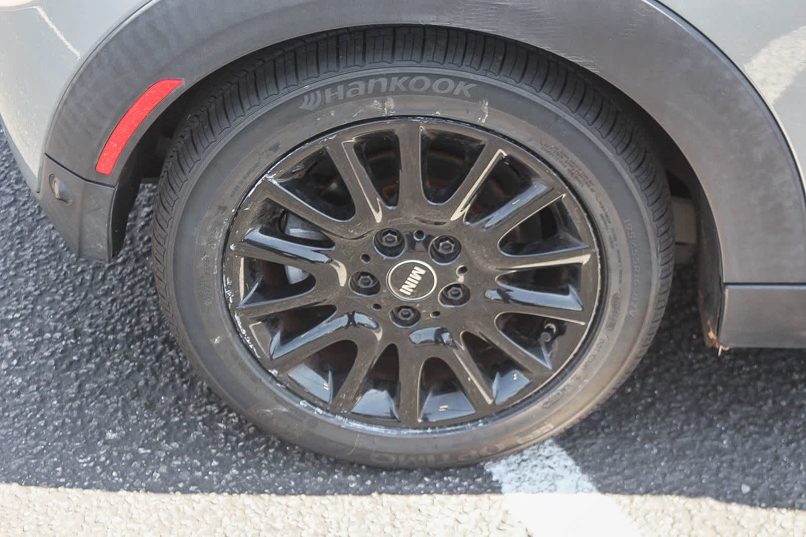 Thumbnail: 2017 MINI Cooper Hardtop - 12