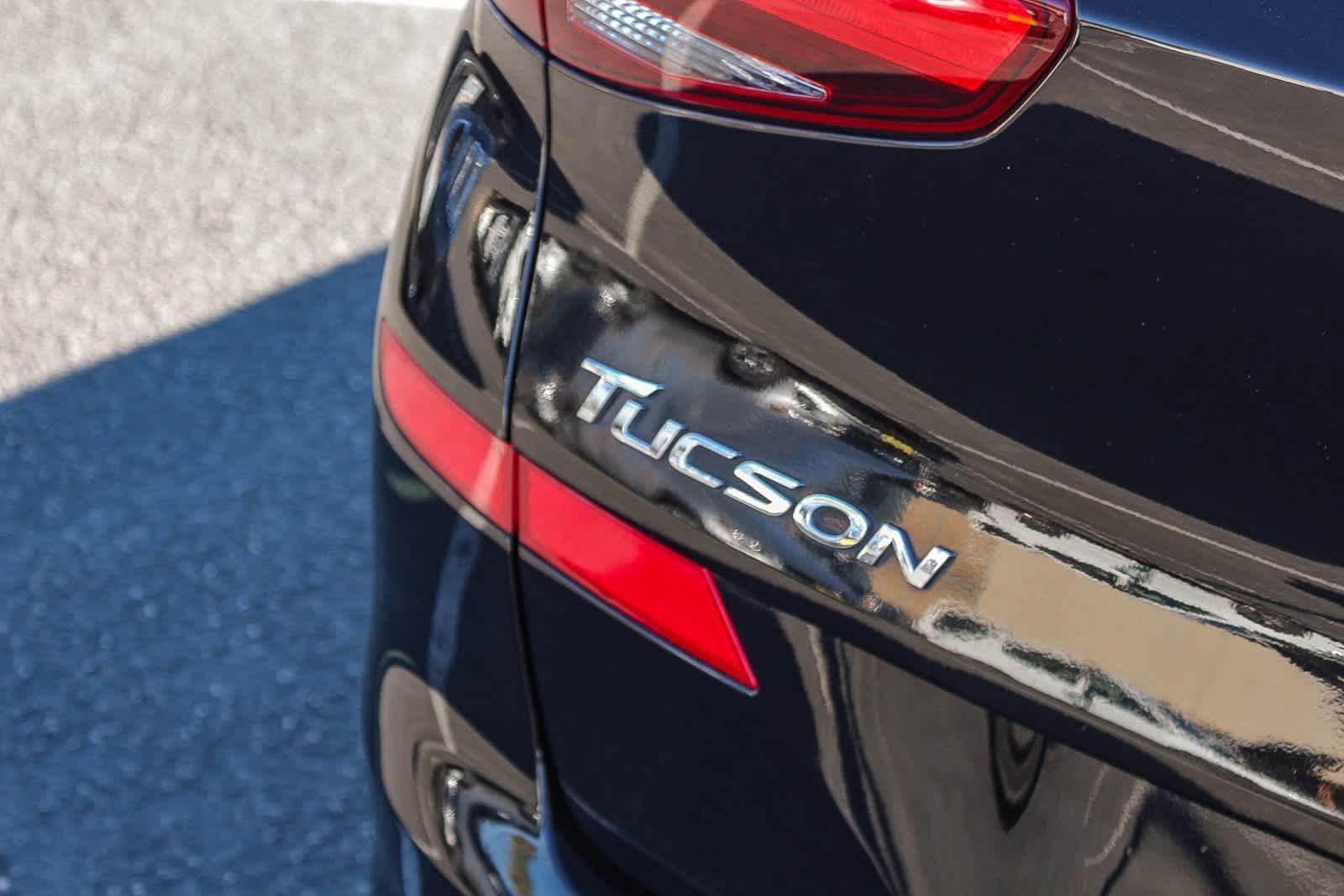 Thumbnail: 2019 Hyundai Tucson - 8