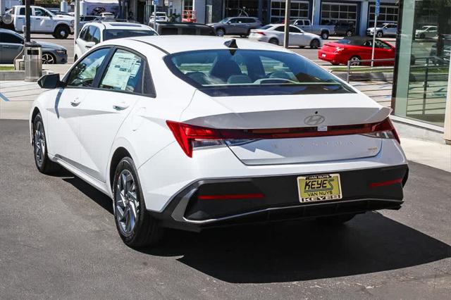 2025 Hyundai Elantra Blue 6
