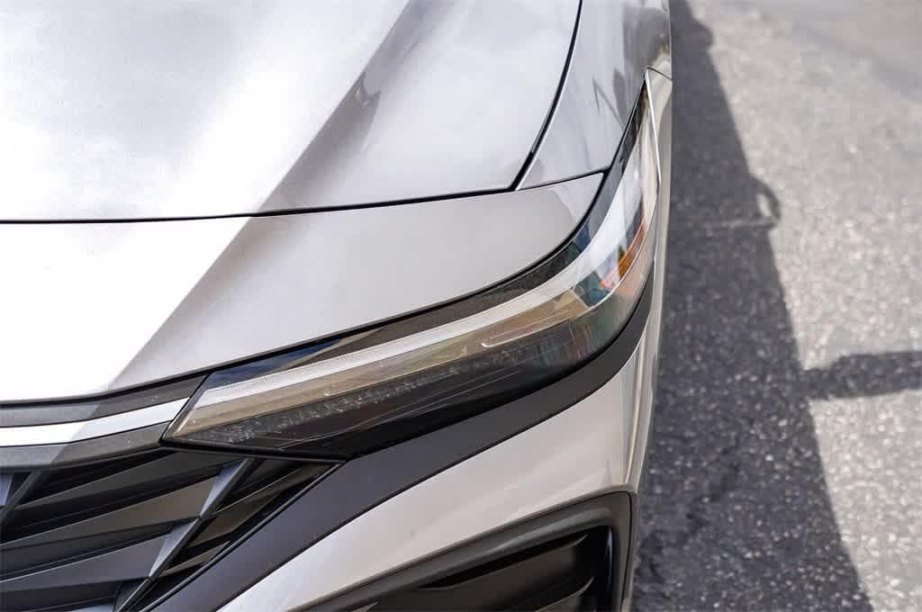 Thumbnail: 2025 Hyundai Elantra - 8