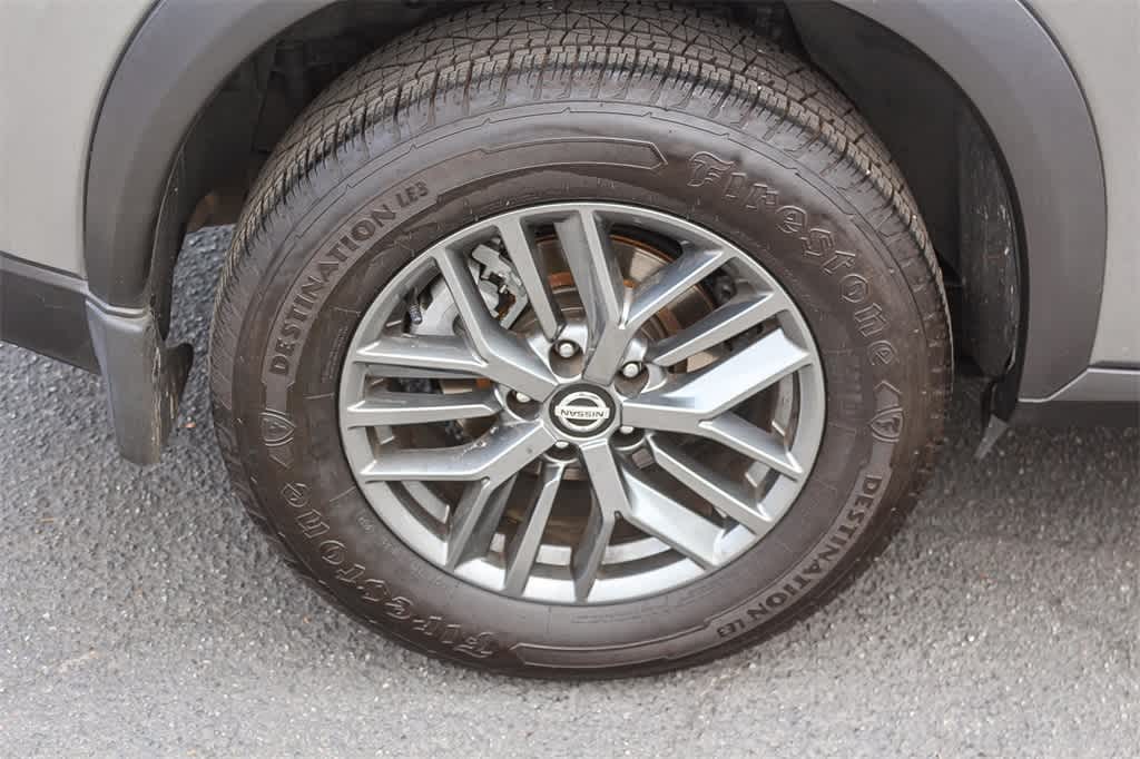 Thumbnail: 2021 Nissan Rogue - 9