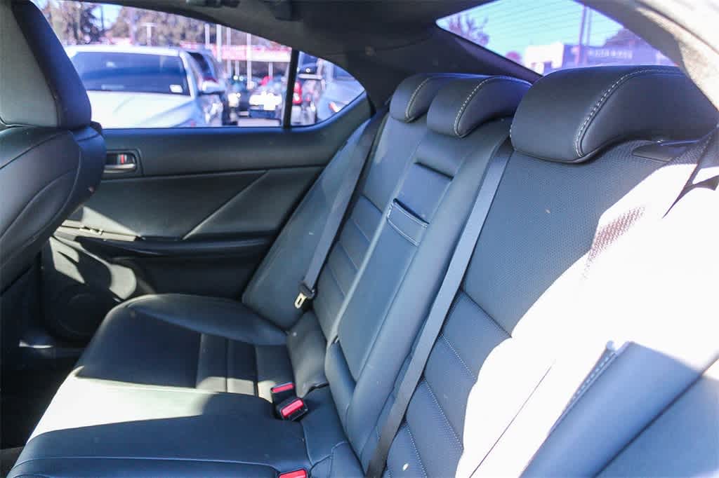 Thumbnail: 2022 Lexus IS - 24