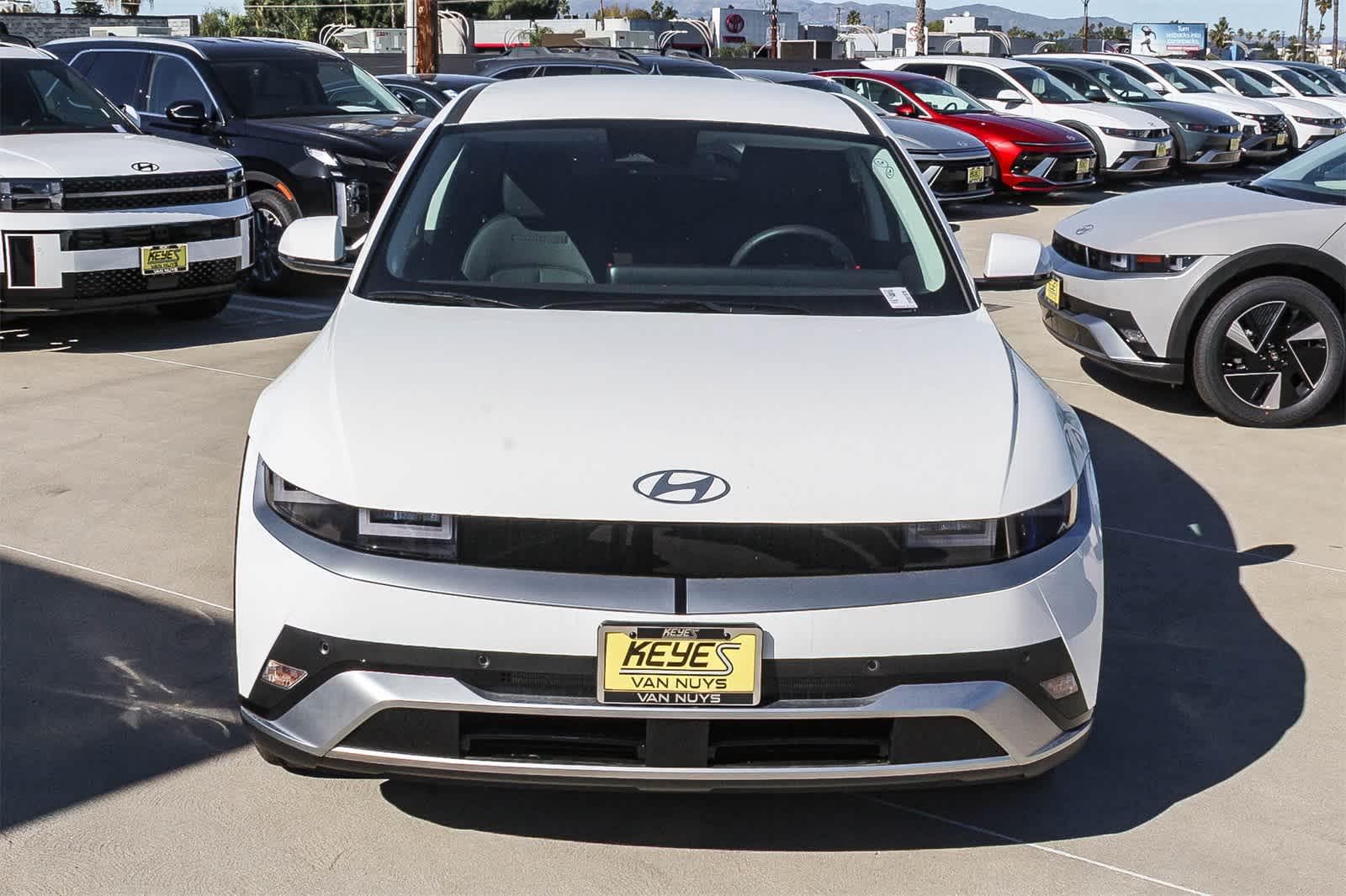 Thumbnail: 2026 Hyundai Ioniq 5 - 2