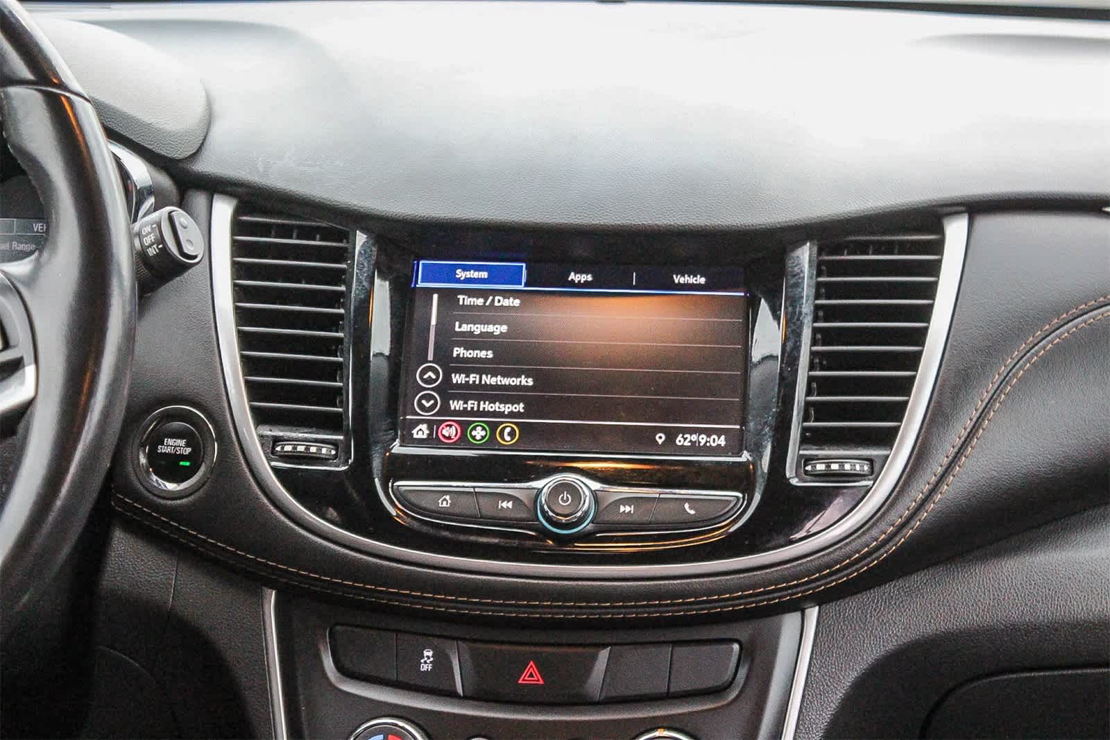 Thumbnail: 2022 Chevrolet Trax - 18